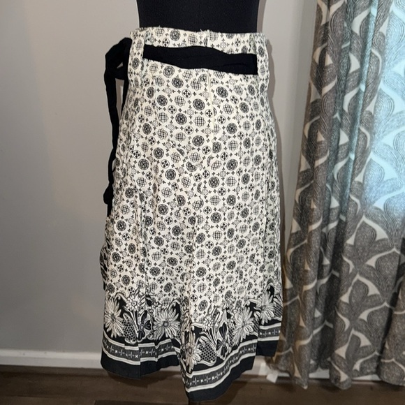 Delia’s Y2K Cotton A Line Skirt - Picture 3 of 7